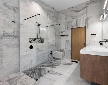 3807 S Semoran Boulevard - Photo Thumbnail 28