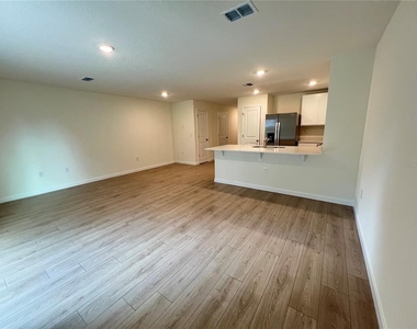796 Preston Cove Drive - Photo Thumbnail 11