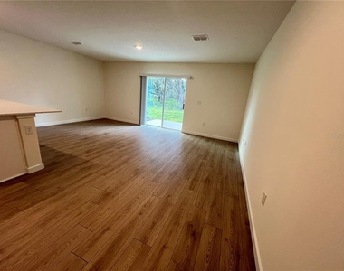 796 Preston Cove Drive - Photo Thumbnail 7