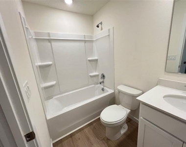 796 Preston Cove Drive - Photo Thumbnail 25