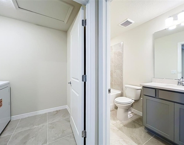 10678 Evening Star Street - Photo Thumbnail 45