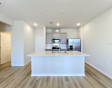 10678 Evening Star Street - Photo Thumbnail 11