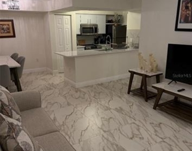 3032 Parkway Blvd - Photo Thumbnail 2