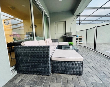 7479 Oakmoss Loop - Photo Thumbnail 17