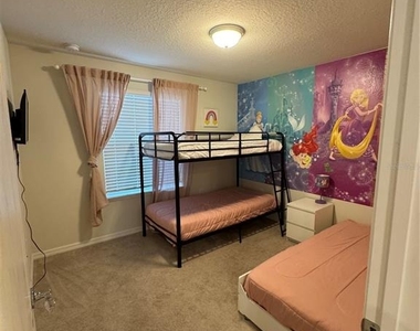 7479 Oakmoss Loop - Photo Thumbnail 13