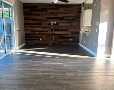 2931 Willow Creek Lane - Photo Thumbnail 1