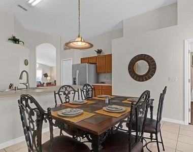 1438 Solana Circle - Photo Thumbnail 6