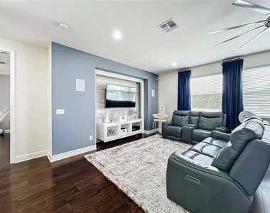 3088 Pinenut Drive - Photo Thumbnail 28