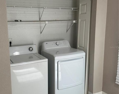 4572 Commander Drive - Photo Thumbnail 6