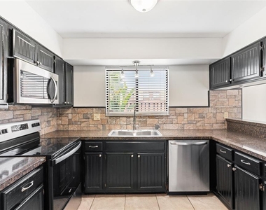 1836 N Crystal Lake Drive - Photo Thumbnail 8