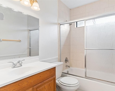 1836 N Crystal Lake Drive - Photo Thumbnail 21