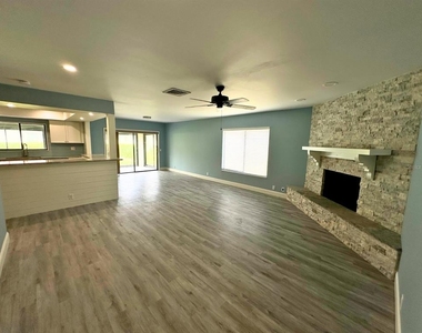 686 Augusta Road - Photo Thumbnail 4