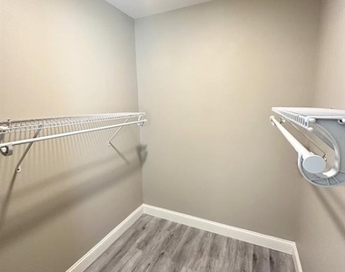 686 Augusta Road - Photo Thumbnail 15