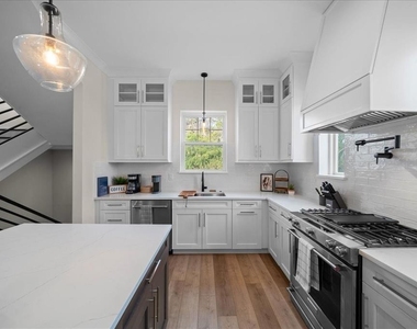 121 Se Watula Avenue - Photo Thumbnail 20