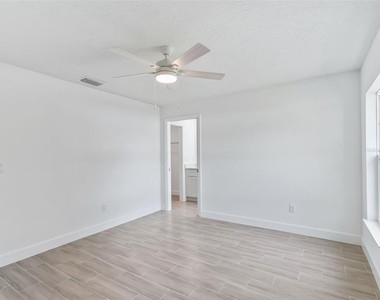 4994 Sw 166th Loop - Photo Thumbnail 16