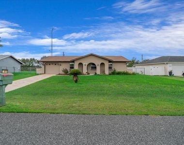 4870 Sw 147th Loop - Photo Thumbnail 7