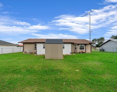4870 Sw 147th Loop - Photo Thumbnail 15