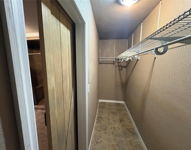 1722 Nw 35 Street - Photo Thumbnail 12
