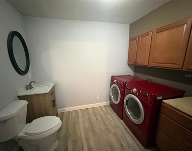 1722 Nw 35 Street - Photo Thumbnail 22