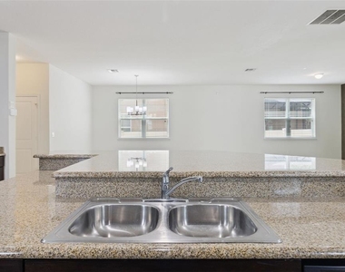 14741 Snowy Egret Street - Photo Thumbnail 11