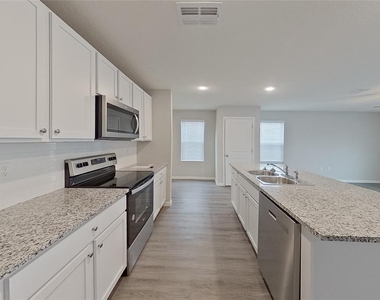8579 Sw 44th Court - Photo Thumbnail 6