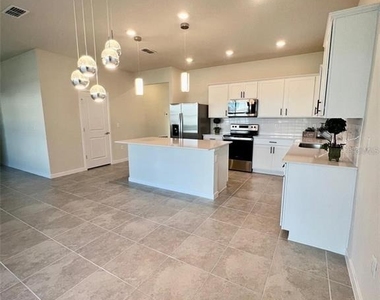 1430 Lone Wood Boulevard - Photo Thumbnail 5