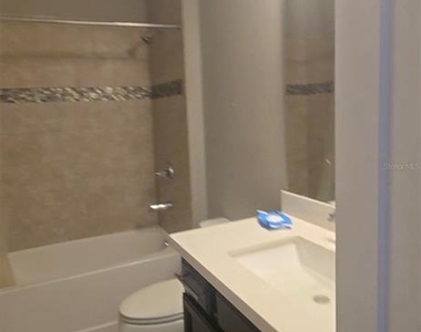 7548 Loon Avenue - Photo Thumbnail 6