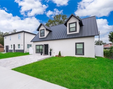 727 Magnolia Avenue - Photo Thumbnail 2