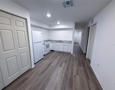 4405 Continental Boulevard - Photo Thumbnail 4