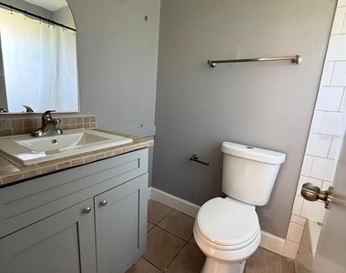 641 Conroy Street - Photo Thumbnail 5
