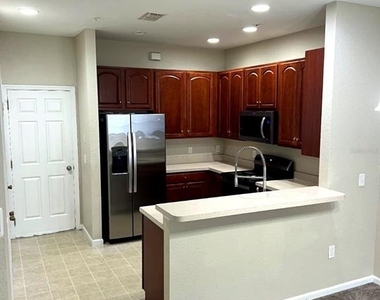 13926 Dove Wing Court - Photo Thumbnail 4