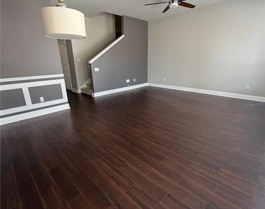 7751 Fairgrove Avenue - Photo Thumbnail 18