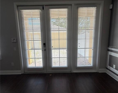 7751 Fairgrove Avenue - Photo Thumbnail 16