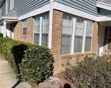 2367 Coach House Boulevard - Photo Thumbnail 15