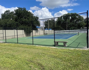 525 Conway Road - Photo Thumbnail 11