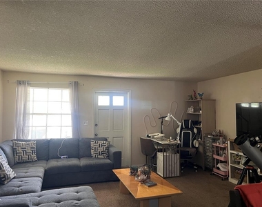 525 Conway Road - Photo Thumbnail 2
