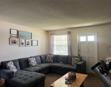 525 Conway Road - Photo Thumbnail 3