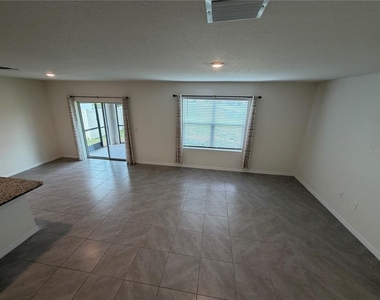5116 Vecchio Court - Photo Thumbnail 11