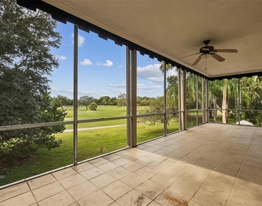3 Country Club Drive - Photo Thumbnail 5
