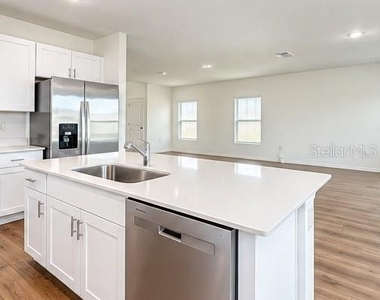 6028 Prairie Run - Photo Thumbnail 2