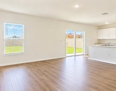 6028 Prairie Run - Photo Thumbnail 12