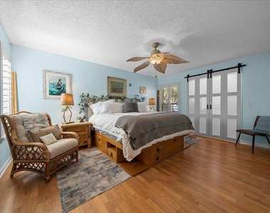2912 N Rivers Edge Boulevard - Photo Thumbnail 16