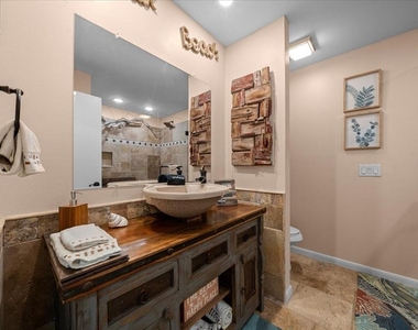 2912 N Rivers Edge Boulevard - Photo Thumbnail 19