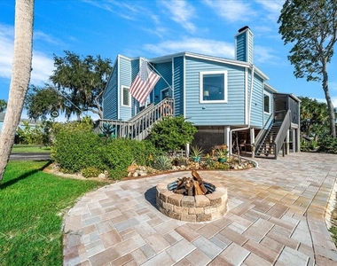 2912 N Rivers Edge Boulevard - Photo Thumbnail 32