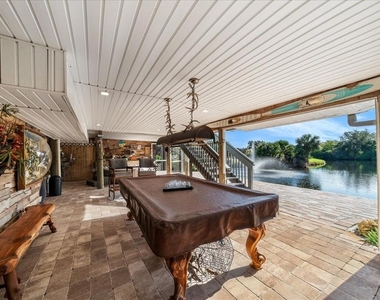 2912 N Rivers Edge Boulevard - Photo Thumbnail 36