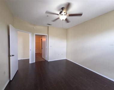 102 Vista Verdi Circle - Photo Thumbnail 4