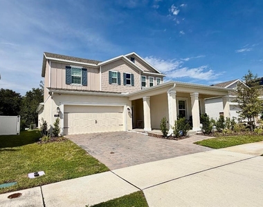 693 Peroni Avenue - Photo Thumbnail 1