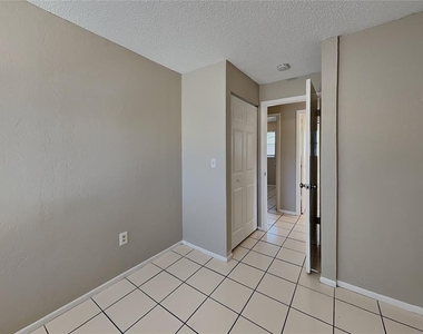 15117 Avalon Avenue - Photo Thumbnail 8