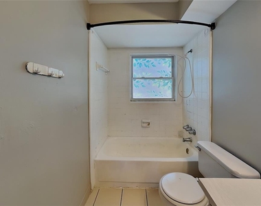15117 Avalon Avenue - Photo Thumbnail 12