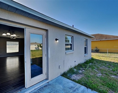 247 Lake Eloise Pointe Boulevard - Photo Thumbnail 17